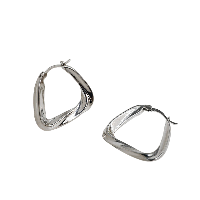 Brinco Geométrico Torcido