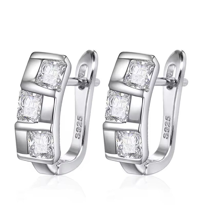 Brinco Elegância Geométrica